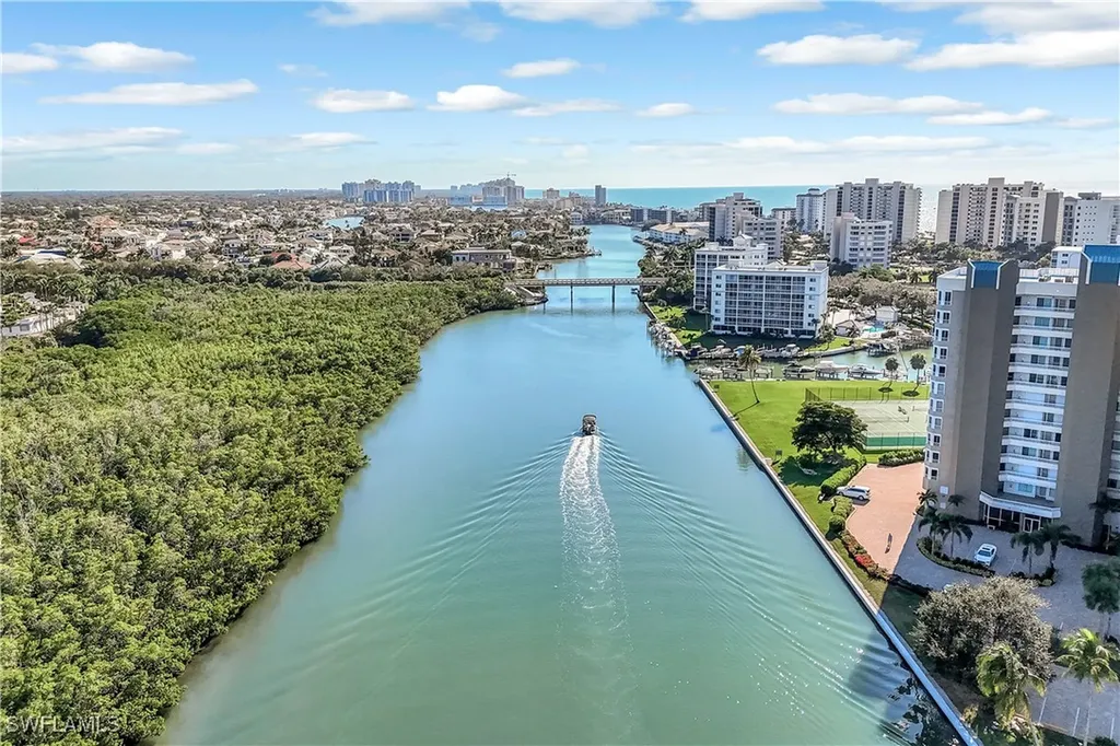 21 Bluebill Avenue Naples FL 34108