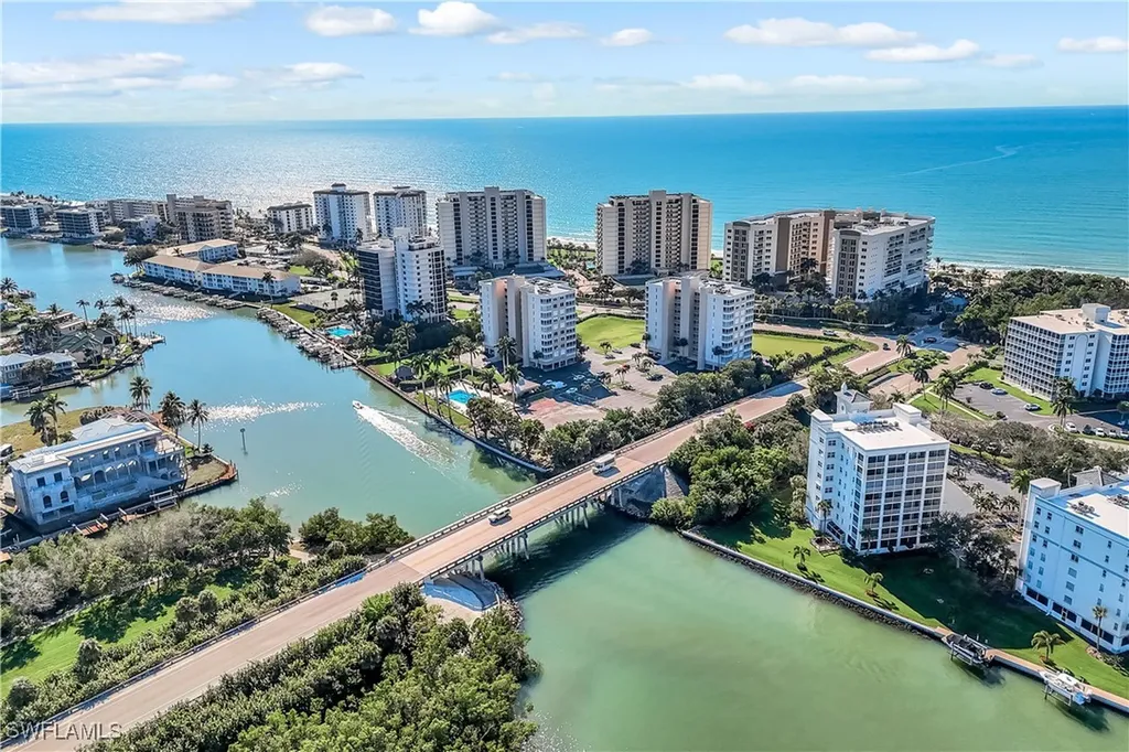 21 Bluebill Avenue Naples FL 34108