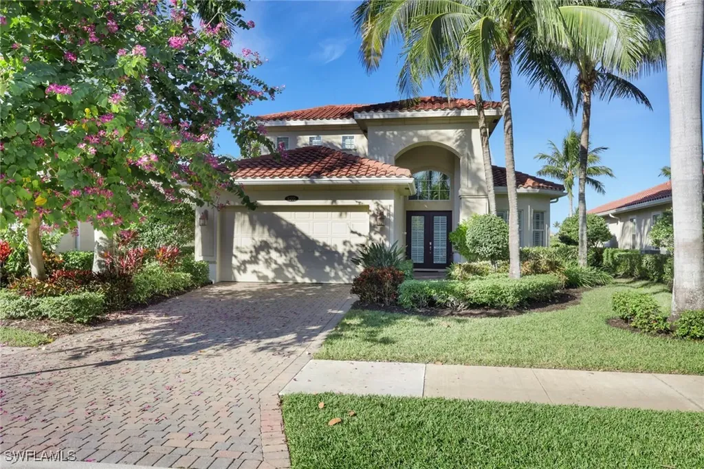 Naples FL, 9205 Campanile Circle