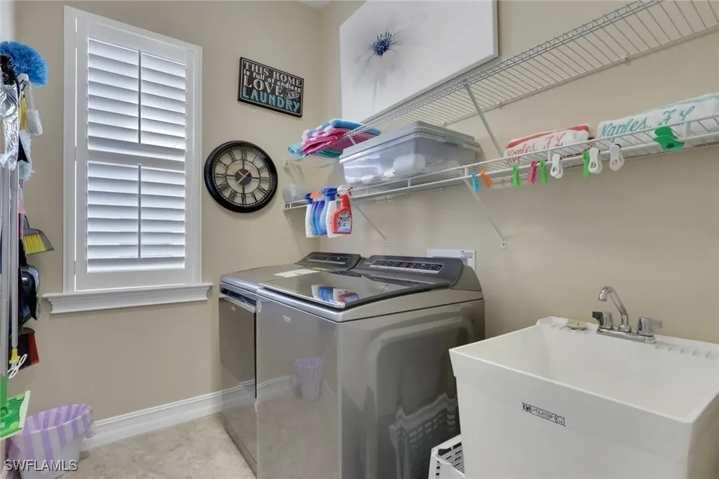 9205 Campanile Circle Naples FL 34114