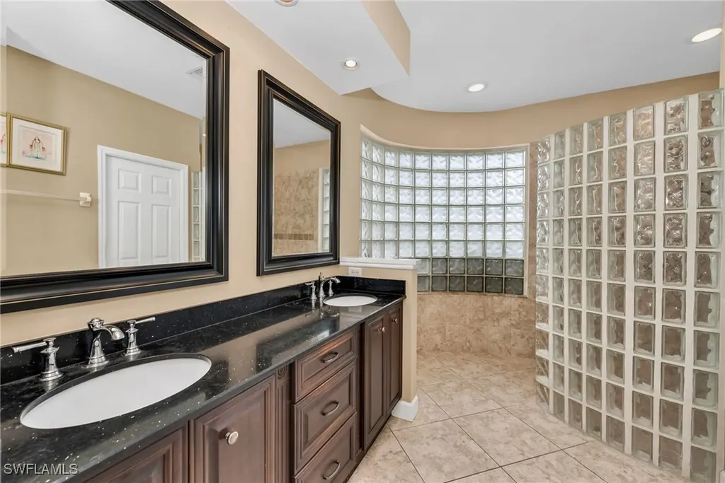 28985 Seton Court Bonita Springs FL 34134