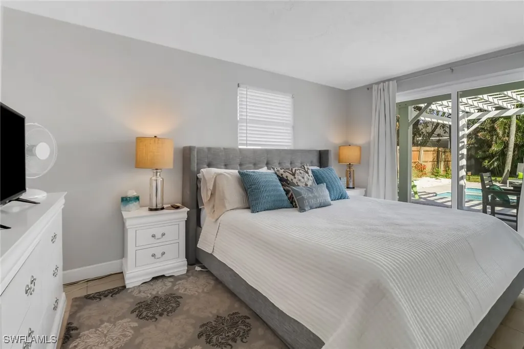 751 100th Avenue N Naples FL 34108