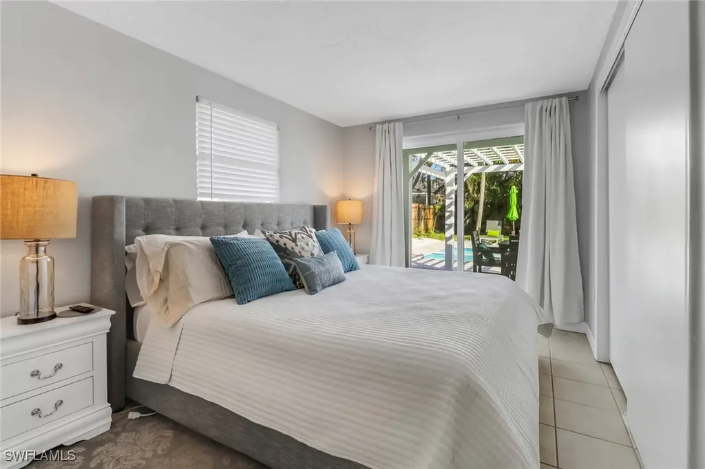 751 100th Avenue N Naples FL 34108