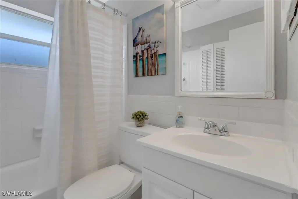 751 100th Avenue N Naples FL 34108