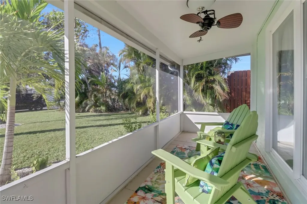 751 100th Avenue N Naples FL 34108