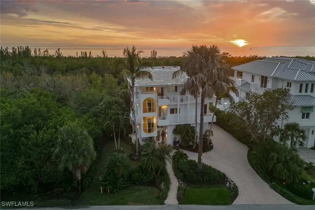 Marco Island FL, 616 Waterside Drive