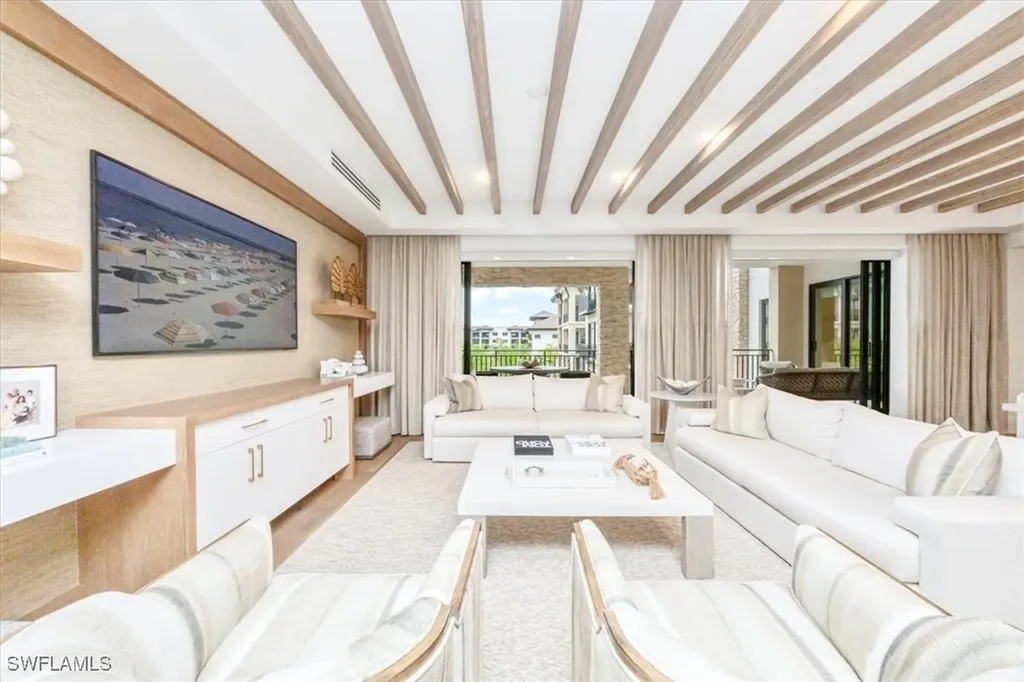 1130 3rd Avenue S Naples FL 34102