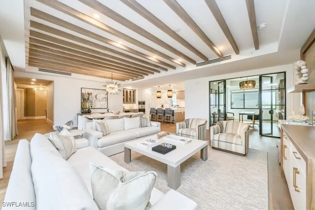 1130 3rd Avenue S Naples FL 34102