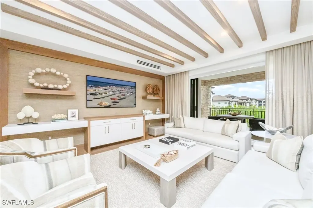 1130 3rd Avenue S Naples FL 34102