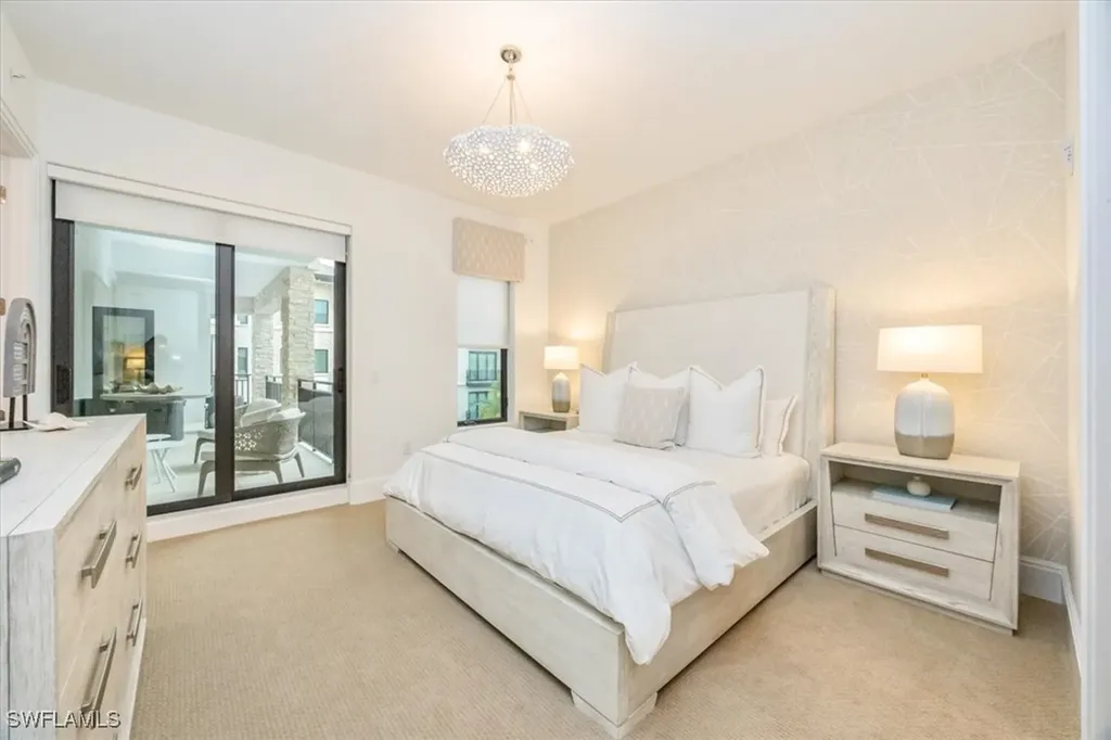 1130 3rd Avenue S Naples FL 34102