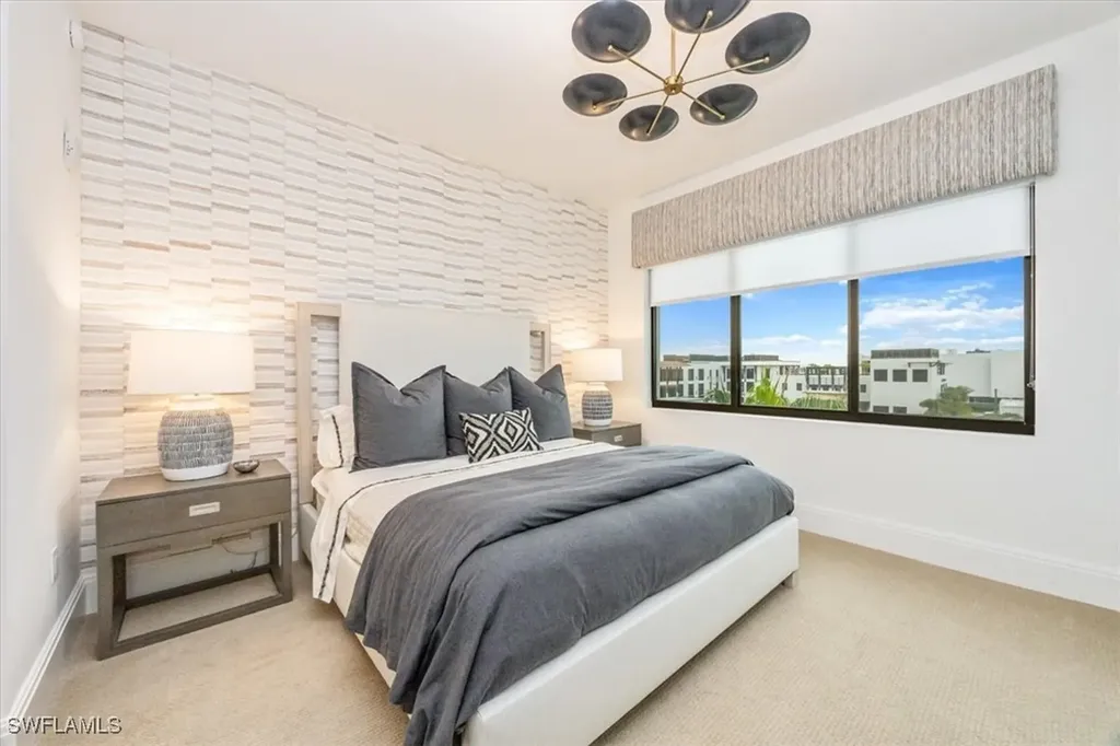 1130 3rd Avenue S Naples FL 34102