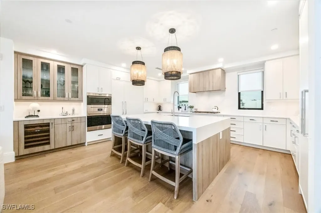 1130 3rd Avenue S Naples FL 34102