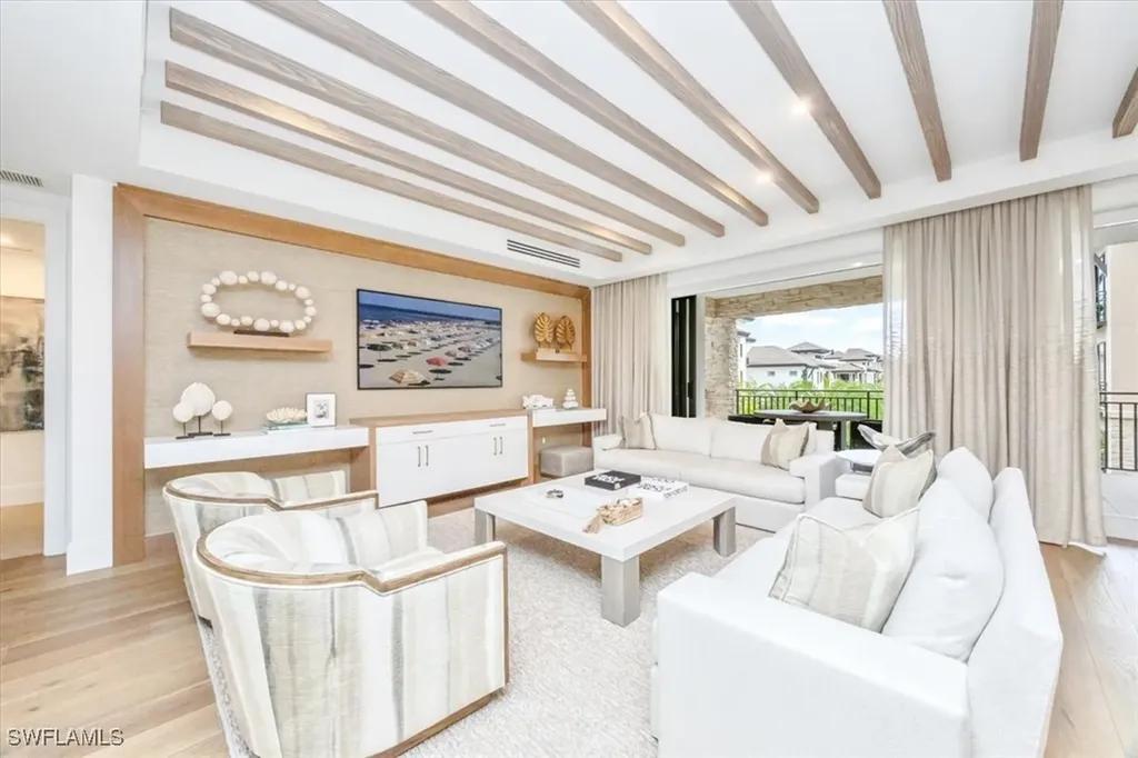 1130 3rd Avenue S Naples FL 34102