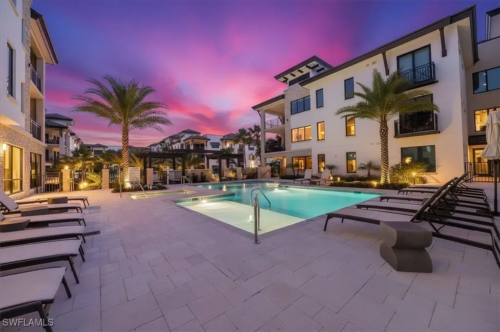 1130 3rd Avenue S Naples FL 34102