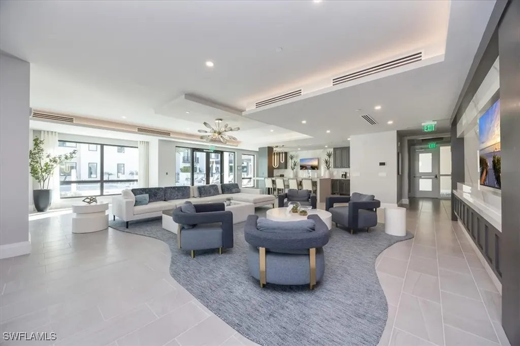 1130 3rd Avenue S Naples FL 34102