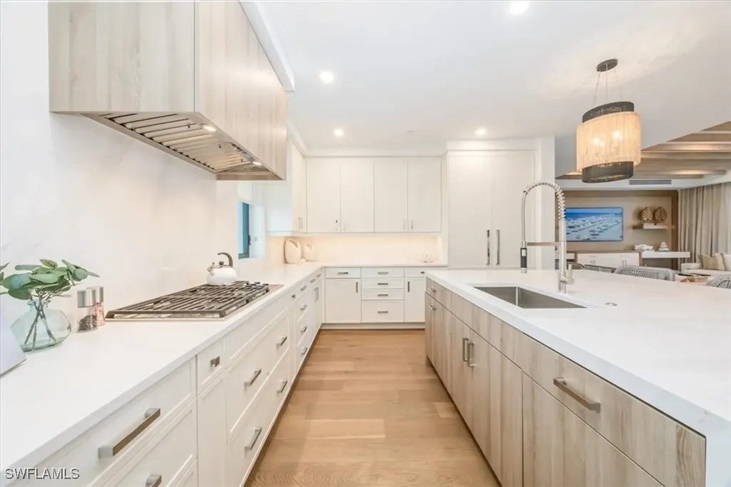 1130 3rd Avenue S Naples FL 34102