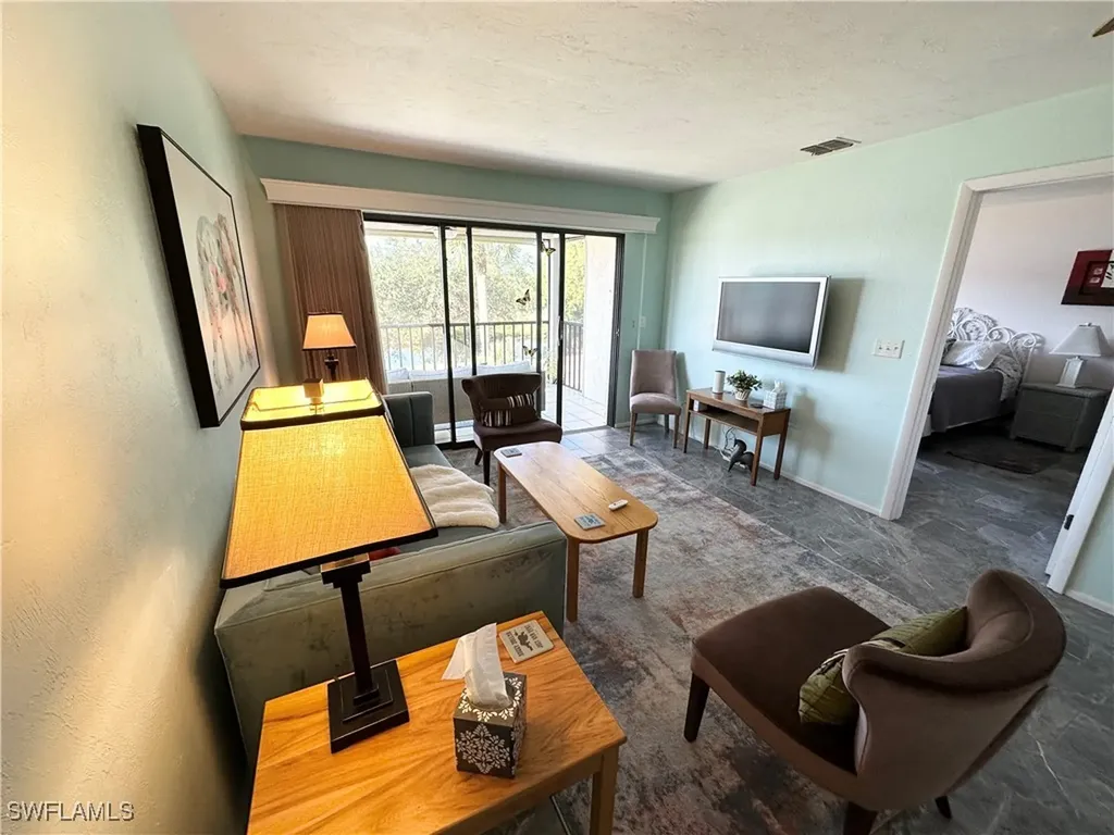 3916 Orange Grove Boulevard North Fort Myers FL 33903