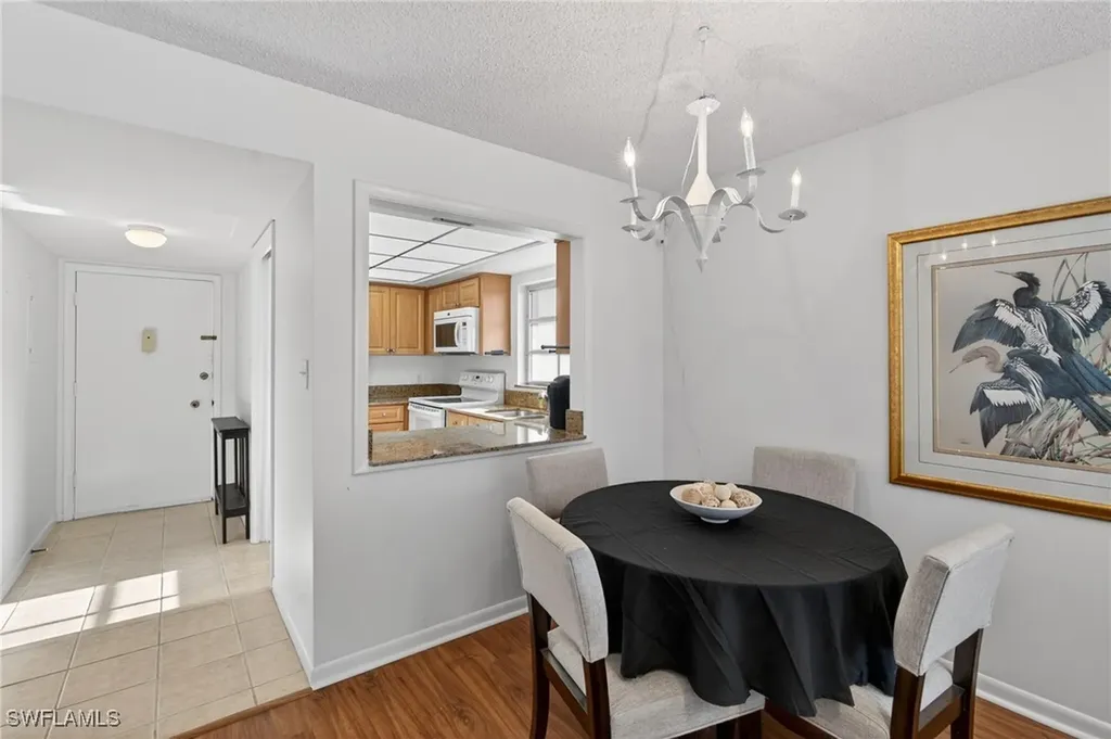 5 High Point Circle W Naples FL 34103
