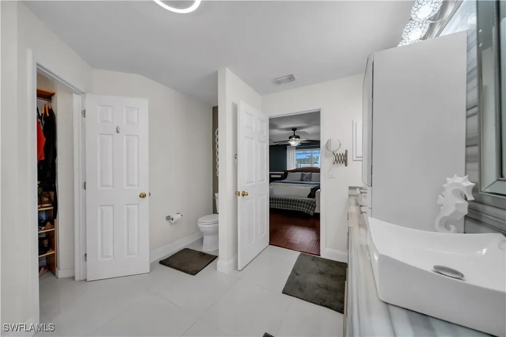 1021 NE 32nd Street Cape Coral FL 33909