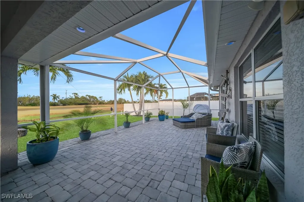 1021 NE 32nd Street Cape Coral FL 33909