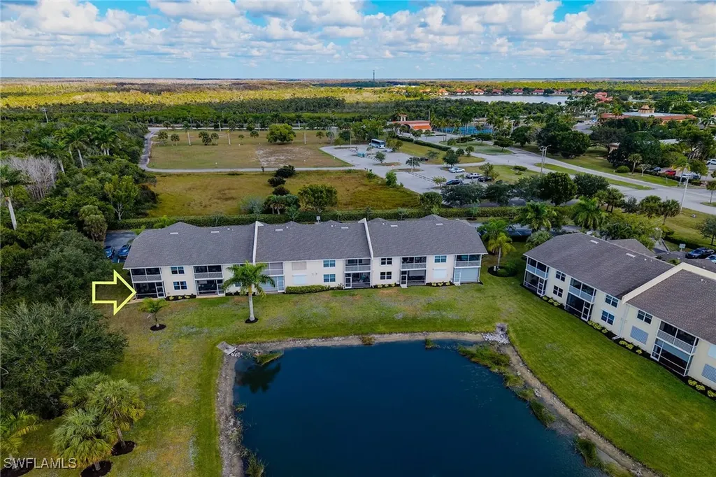350 Newport Drive Naples FL 34114