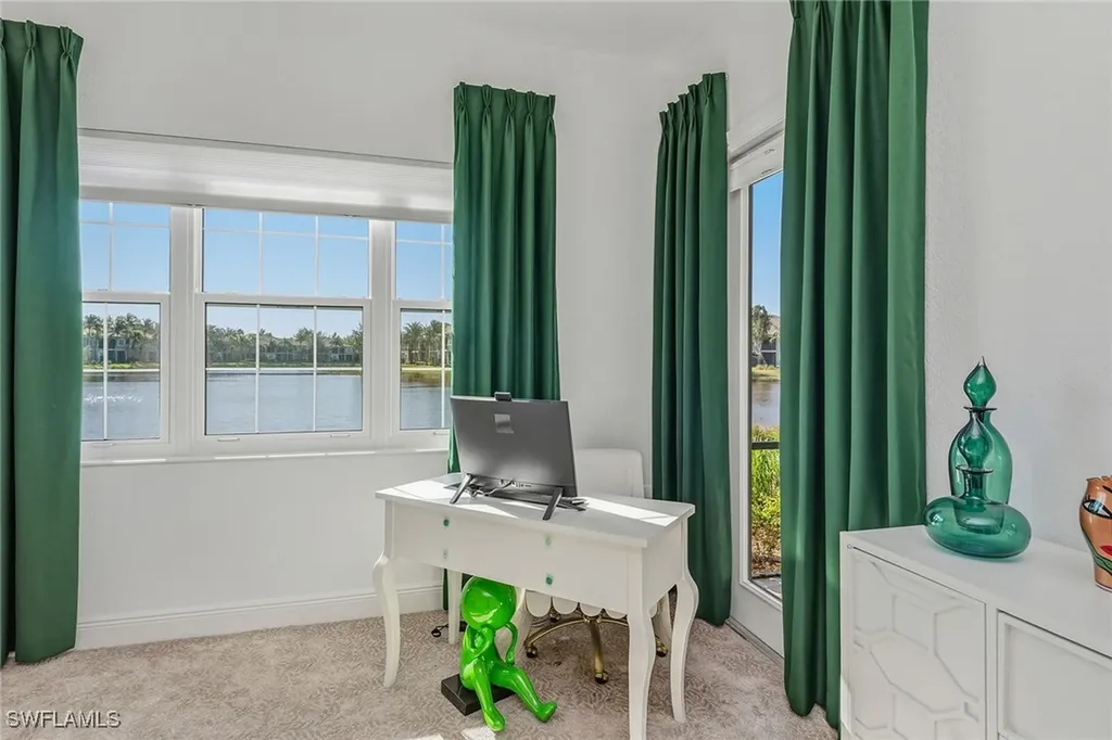 9234 Tesoro Lane Naples FL 34114