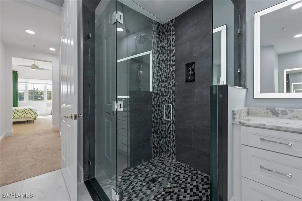 9234 Tesoro Lane Naples FL 34114