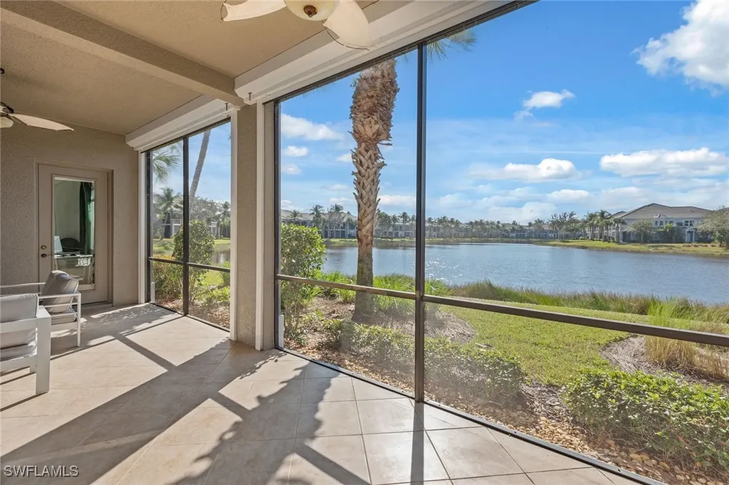 9234 Tesoro Lane Naples FL 34114