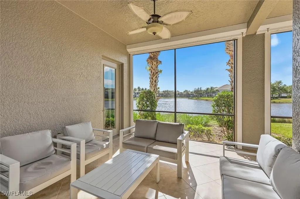 9234 Tesoro Lane Naples FL 34114