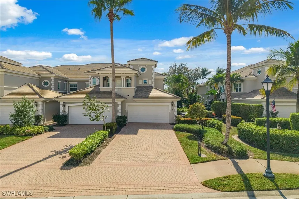 9234 Tesoro Lane Naples FL 34114