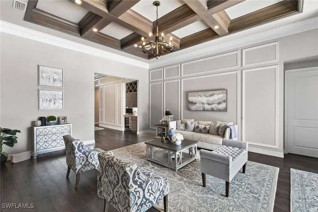 4605 Azalea Drive Naples FL 34119
