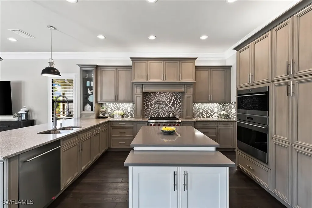 4605 Azalea Drive Naples FL 34119