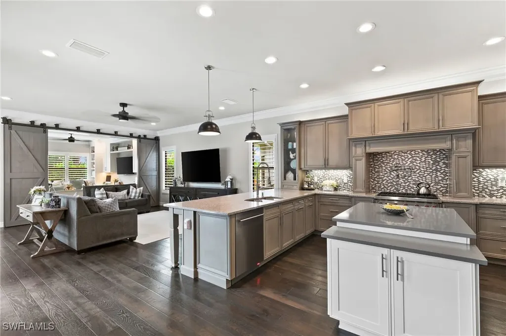 4605 Azalea Drive Naples FL 34119