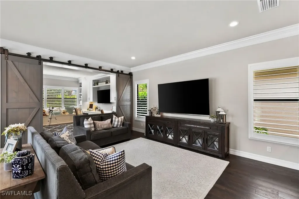 4605 Azalea Drive Naples FL 34119