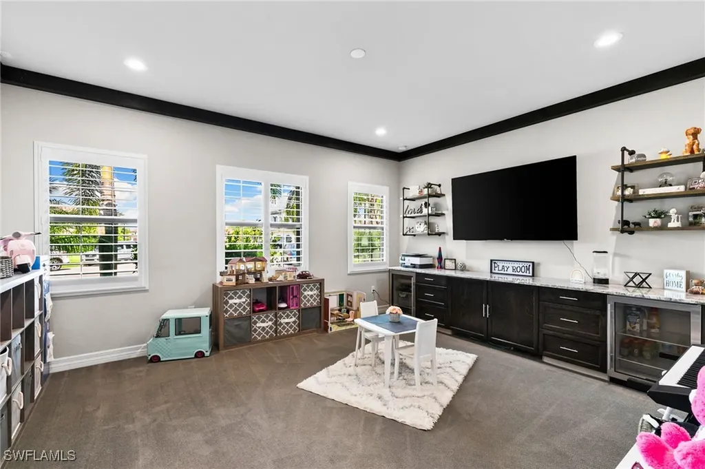 4605 Azalea Drive Naples FL 34119