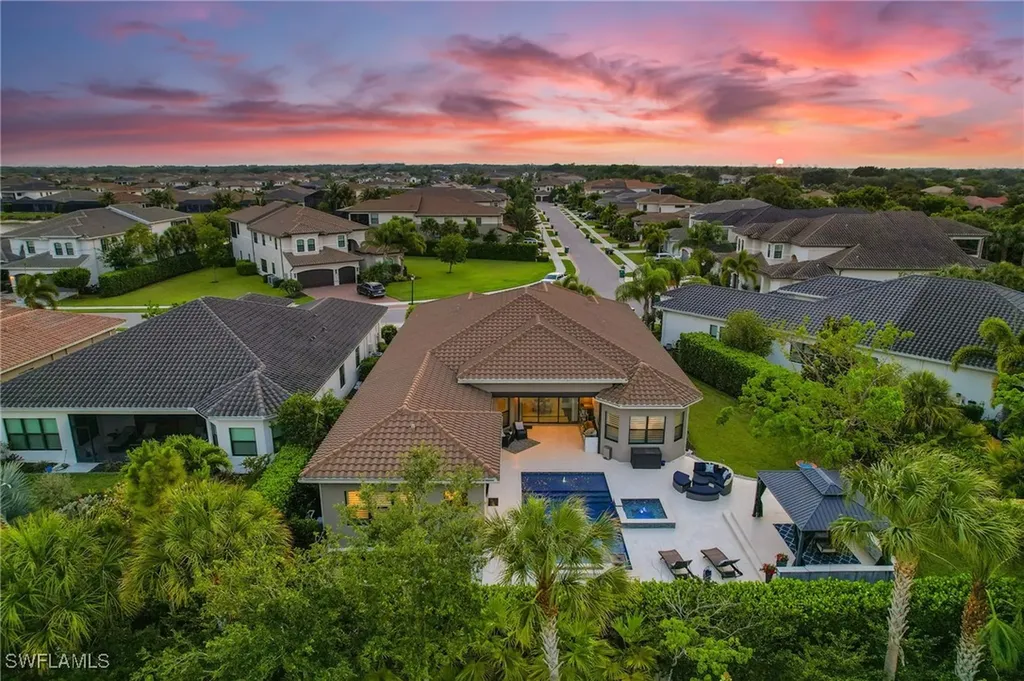 4605 Azalea Drive Naples FL 34119