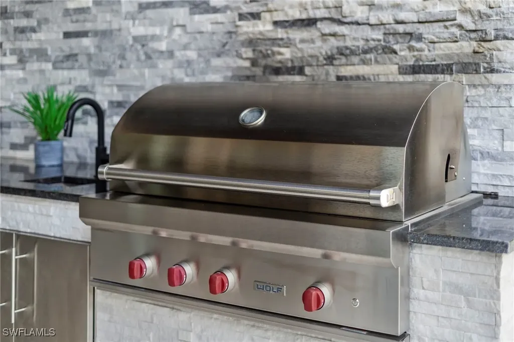 4605 Azalea Drive Naples FL 34119