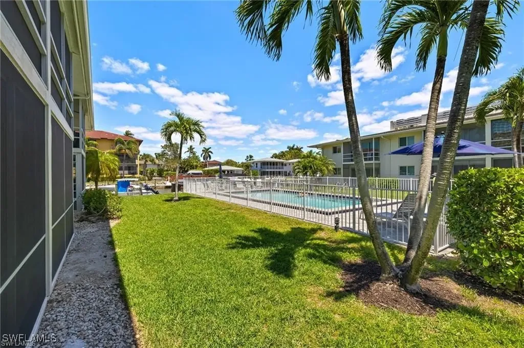 1417 Chesapeake Avenue Naples FL 34102