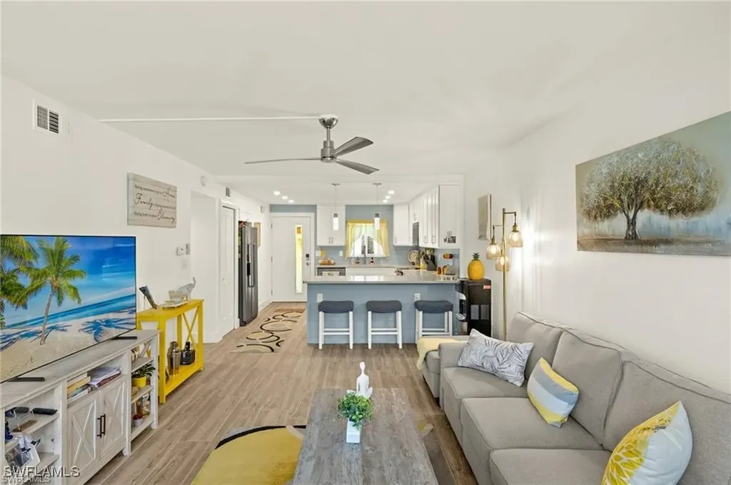 1417 Chesapeake Avenue Naples FL 34102