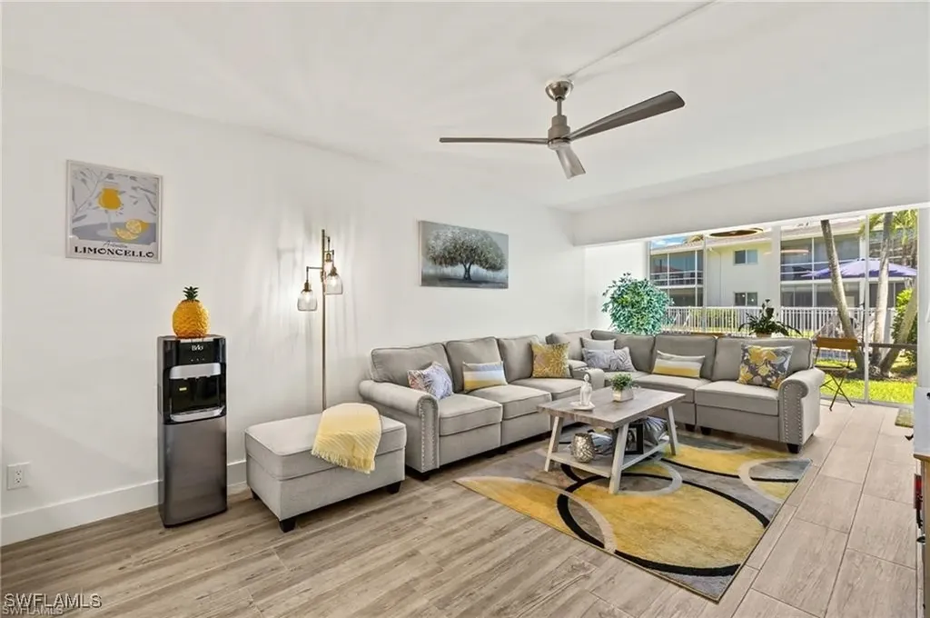 1417 Chesapeake Avenue Naples FL 34102