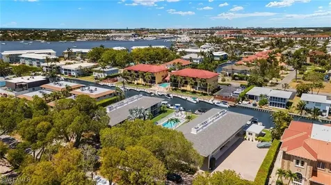 1417 Chesapeake Avenue Naples FL 34102