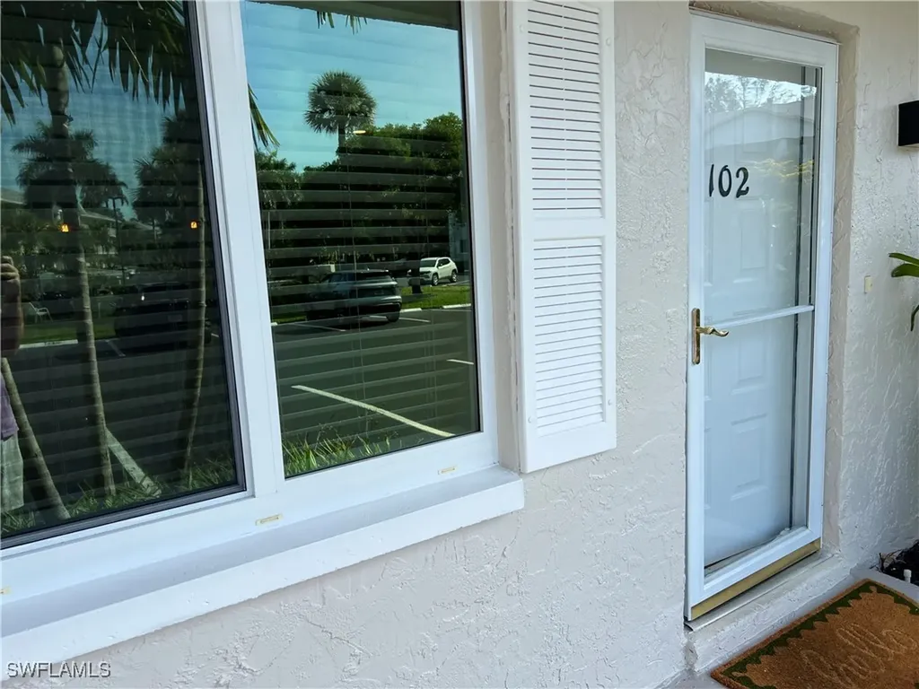 3051 Sandpiper Bay Circle Naples FL 34112
