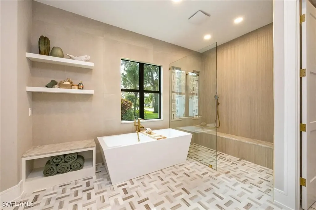 226 Monterey Drive Naples FL 34119