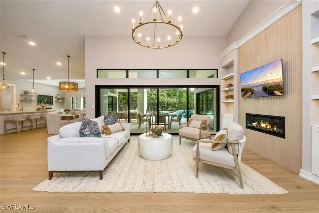 226 Monterey Drive Naples FL 34119