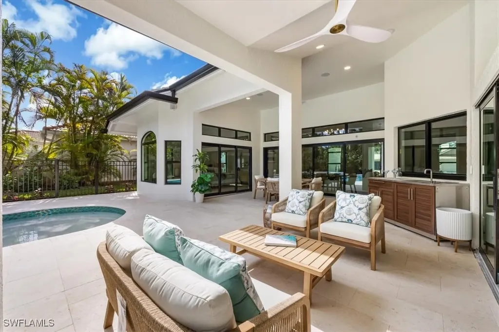 226 Monterey Drive Naples FL 34119