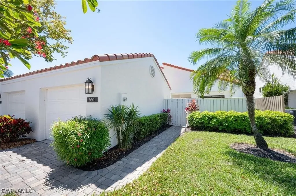 551 Beachwalk Circle Naples FL 34108
