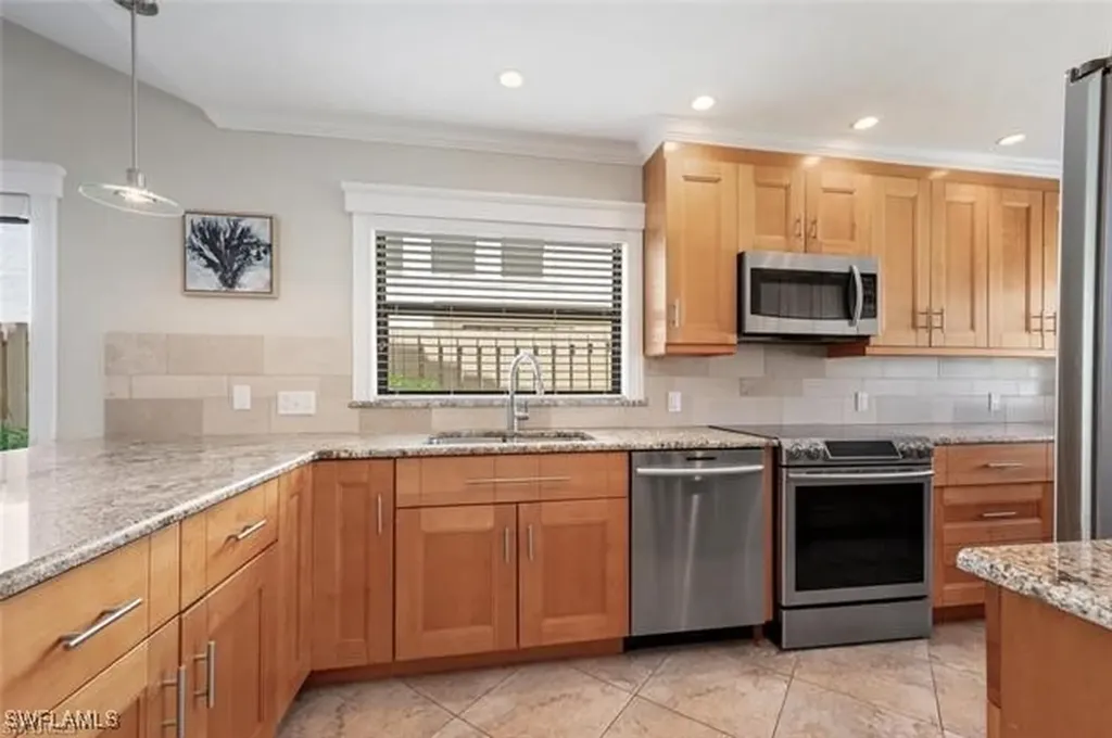 551 Beachwalk Circle Naples FL 34108