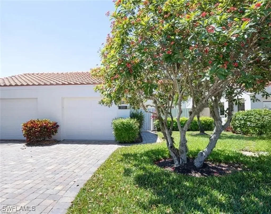 551 Beachwalk Circle Naples FL 34108