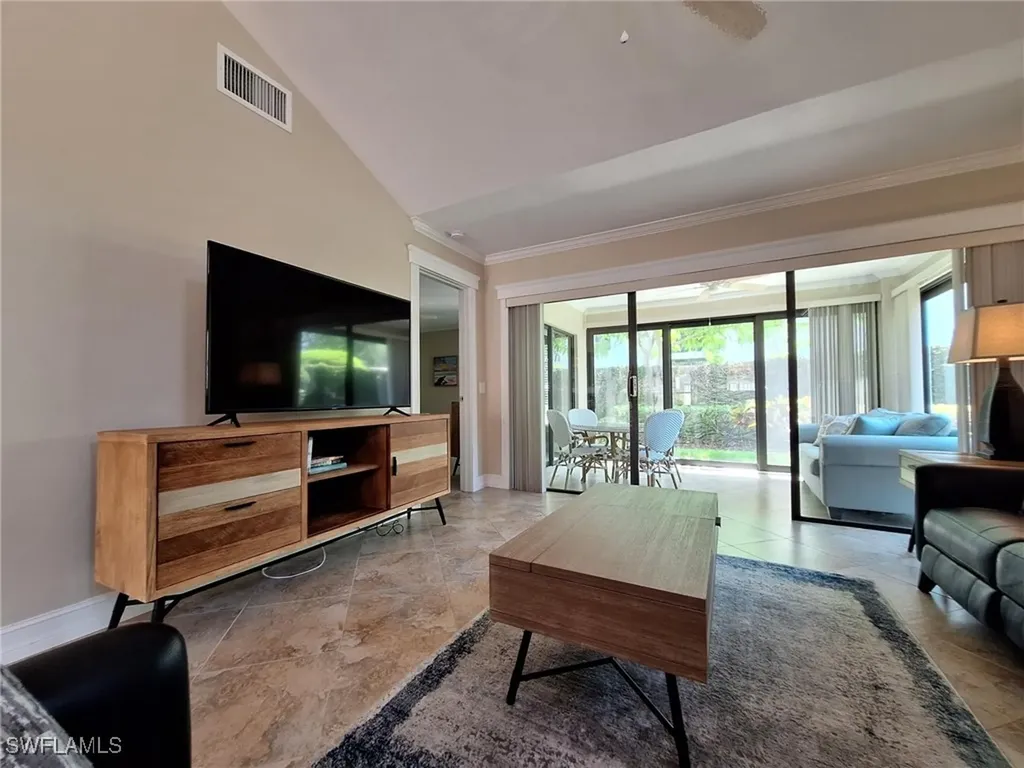 551 Beachwalk Circle Naples FL 34108