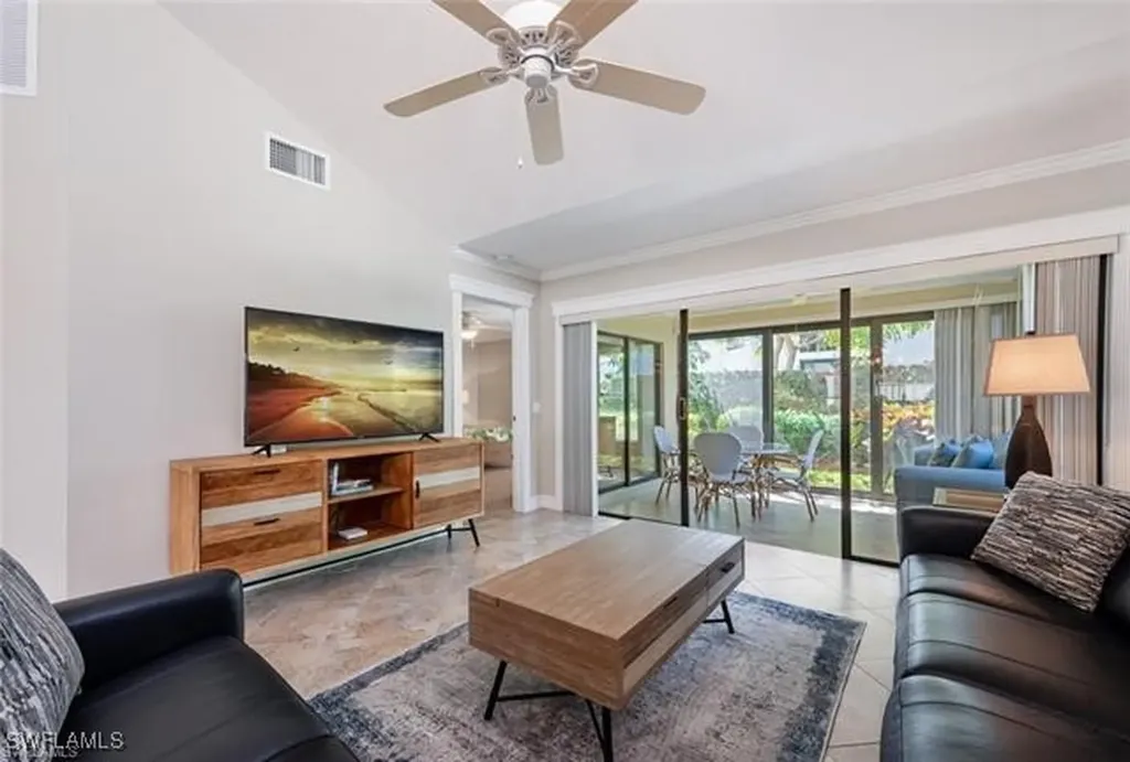 551 Beachwalk Circle Naples FL 34108